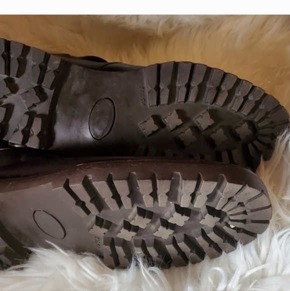 Via Spiga Wool.leather kisslock brown  chuka boots 9.5 - Picture 7 of 10